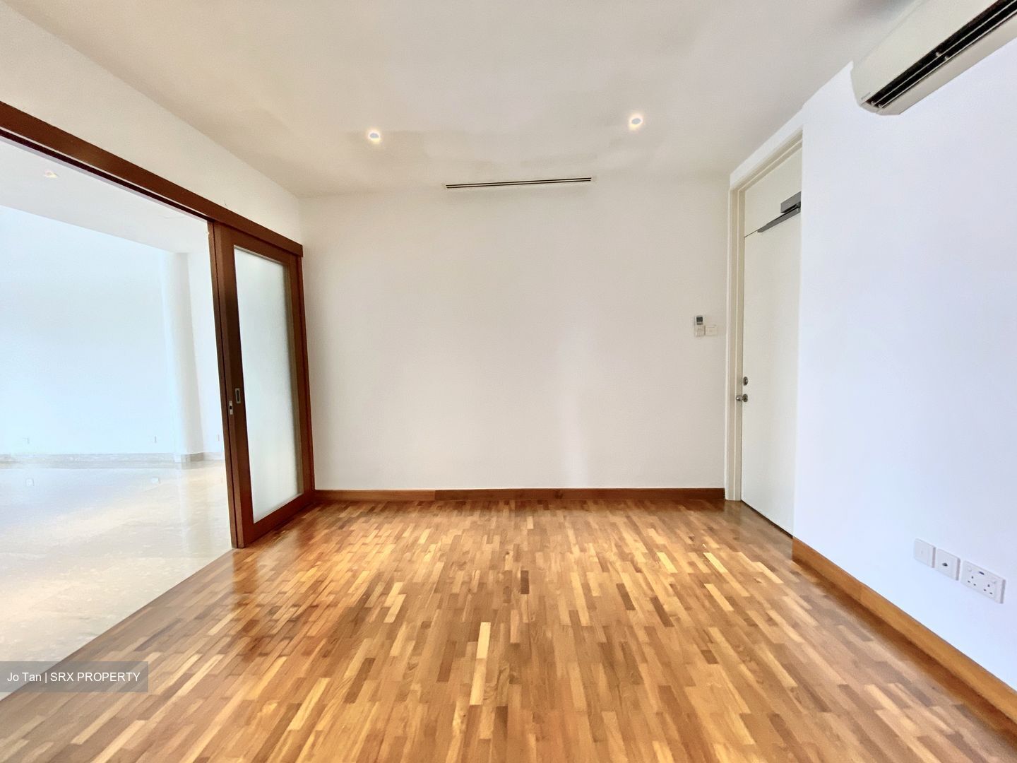 The Colonnade (D10), Condominium #476570791